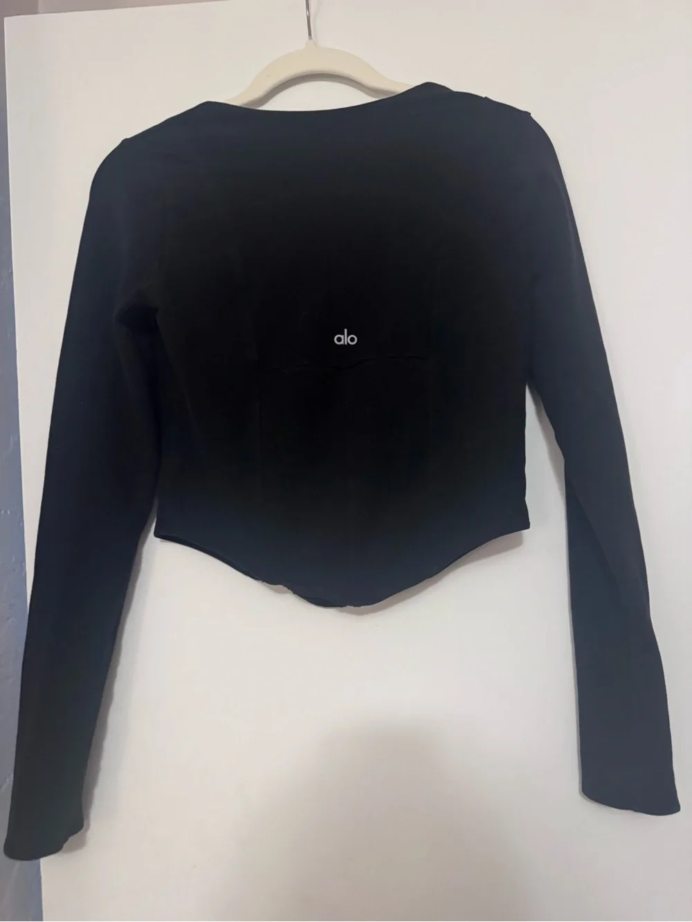 ALO Yoga Black Long Sleeve Scoop-Neck Crop Top